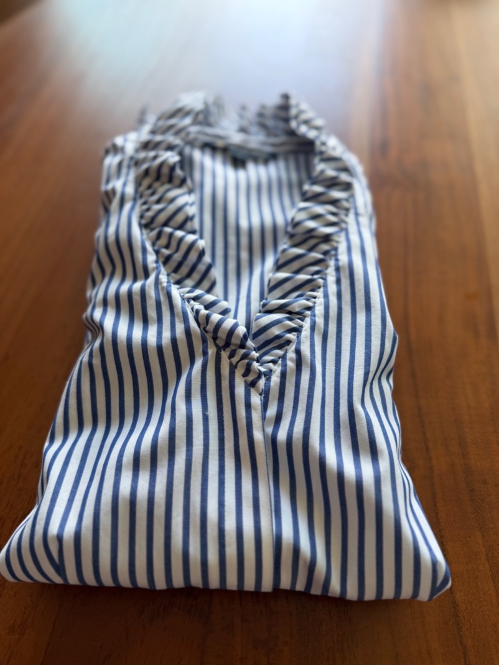 📌 NWOT - Brooks Brothers Supima Cotton Ruffle Shirt Long Sleeve - Size 4 - Picture 7 of 11